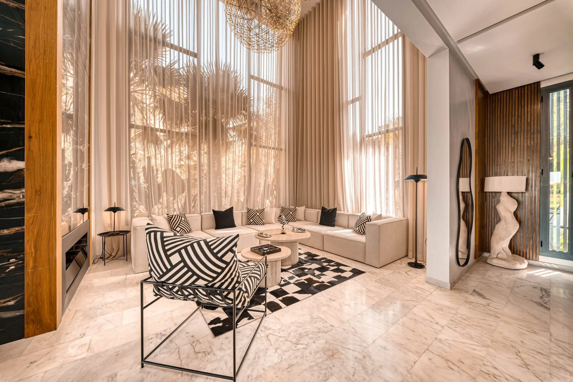 Contemporary villa in marble and wood in Marrakech