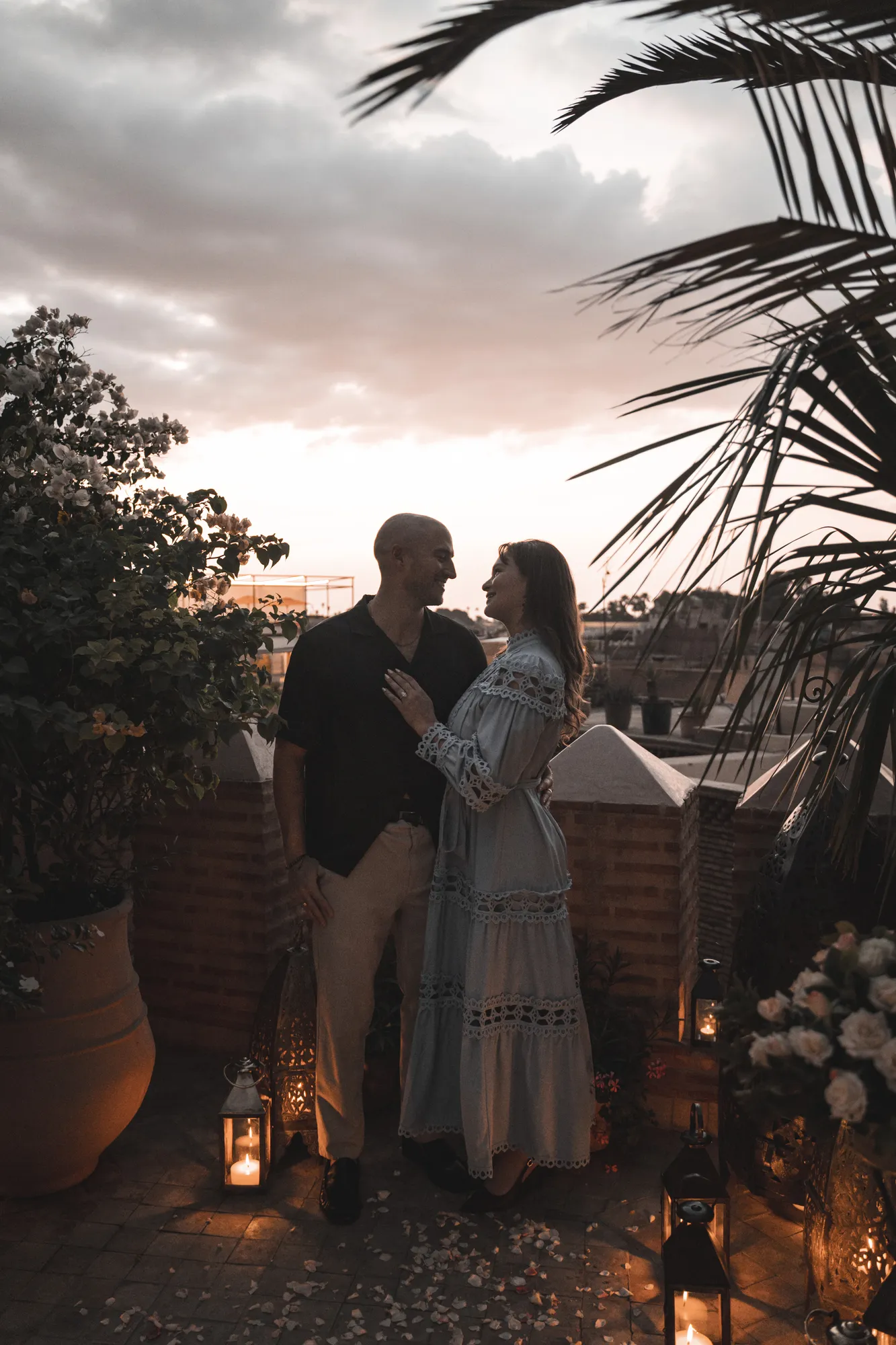Couple — Rooftop marriage proposal in Marrakech